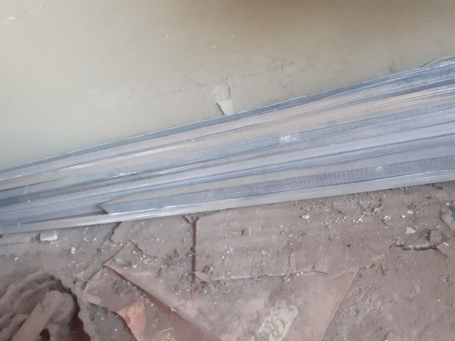 Продам направляющие новые