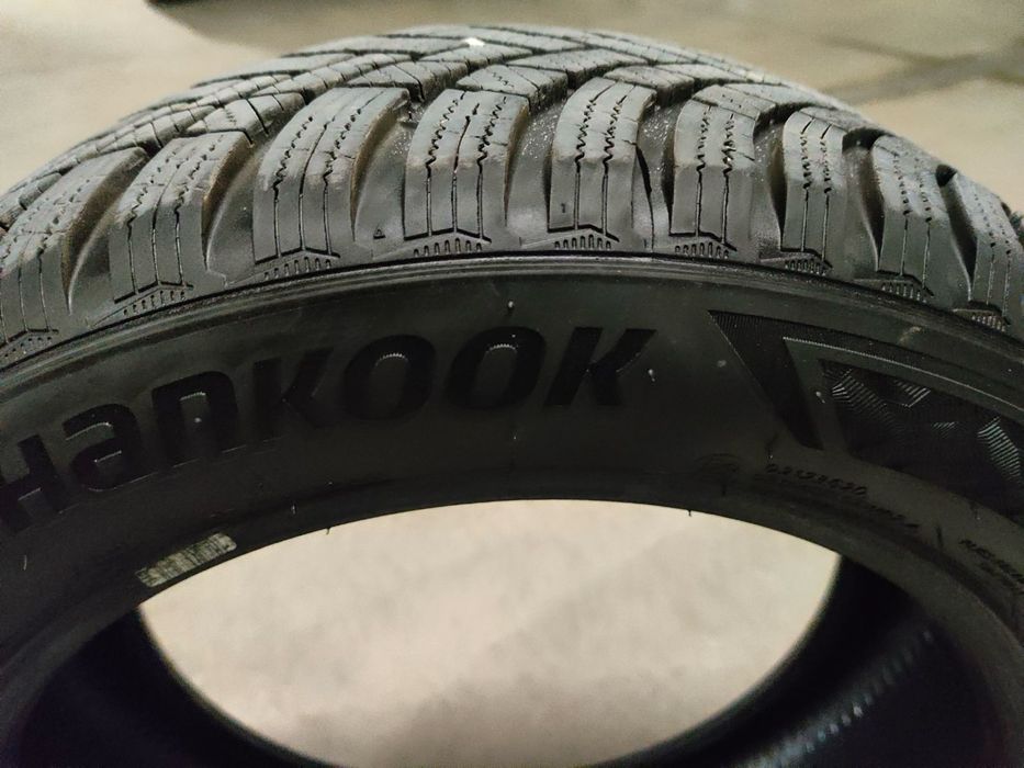 Гуми Hankook Winter  I cept rs3 205х55х16