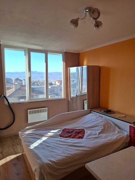 Апартамент за продажба в кв. Грамада, гр. Благоевград