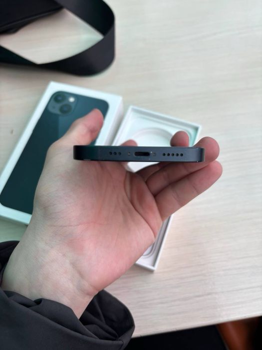 iphone 13 на гарантий