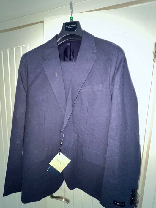 Мъжки ленен костюм Douglas Hayward