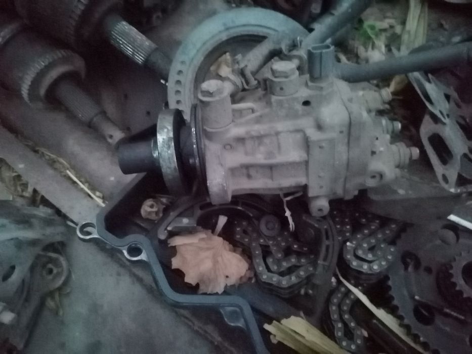 Piese nissan xtrail t30 2.2diesel