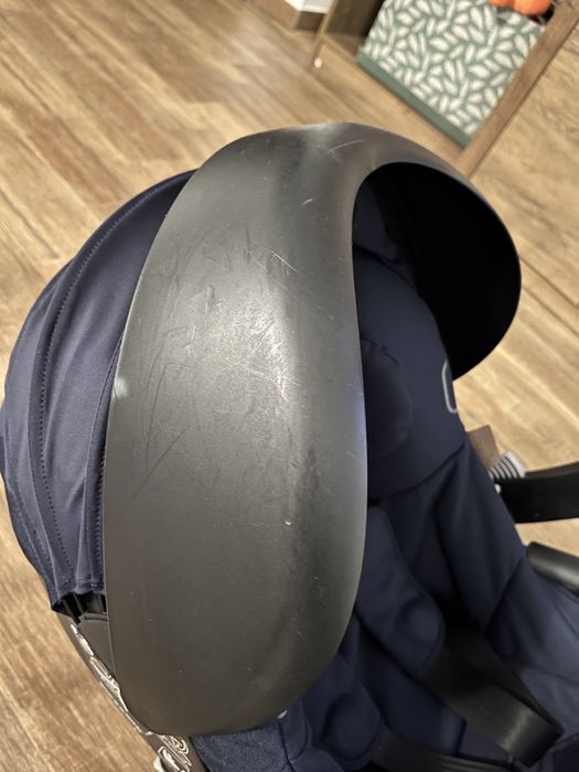 Scoica Joolz si isofix iZi i-Size BeSafe