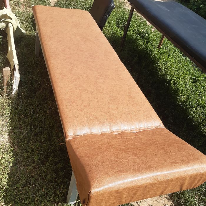 кущетка для масажа