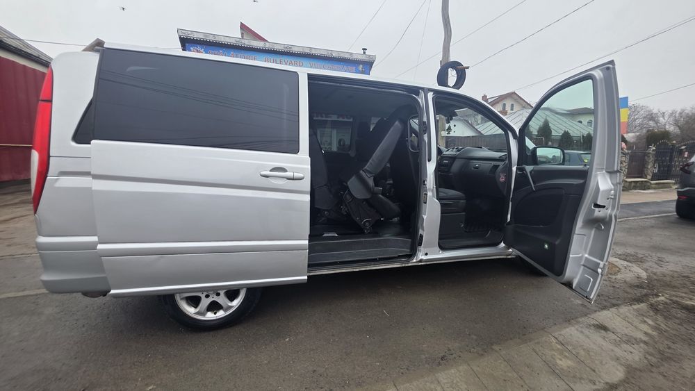 Mercedes-Benz Vito 2.2 CDI An 2013 * 8 Locuri * 163 Cp Manual * Euro 5
