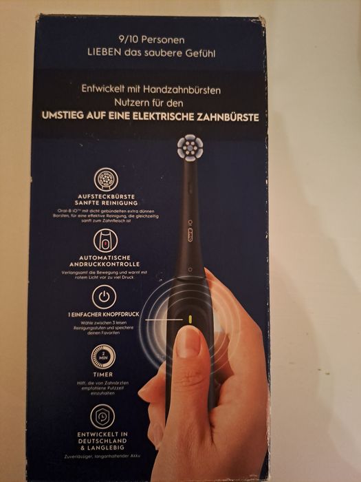 Periuța de dinți electrică Oral-B iO Series 2