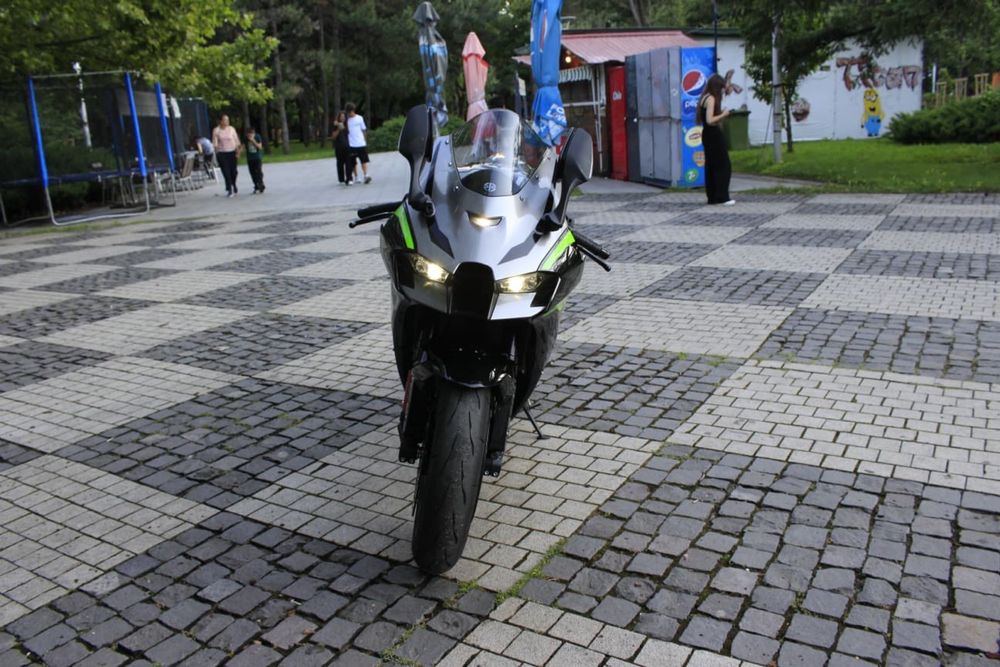 Kawasaki Zx10r 2025