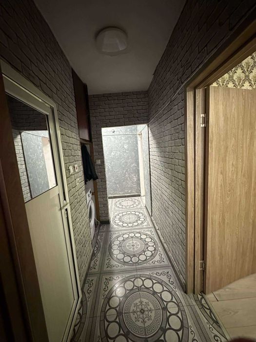 Продава се Тристаен апартамент в Търговище, Център - 90 кв.м за 1077 €/кв.м - Снимка #11