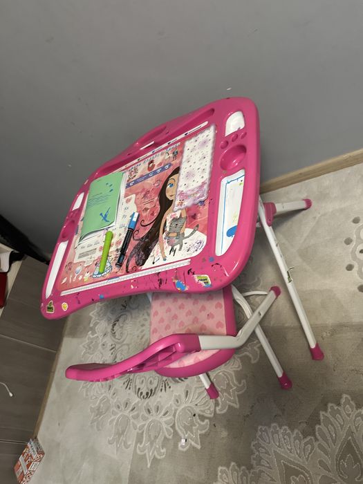 Столик со стулом для девочки