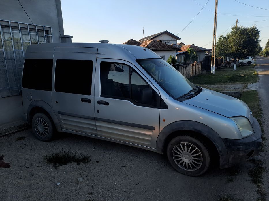 Vând sau schimb ford tourneo cu atv sau tractor