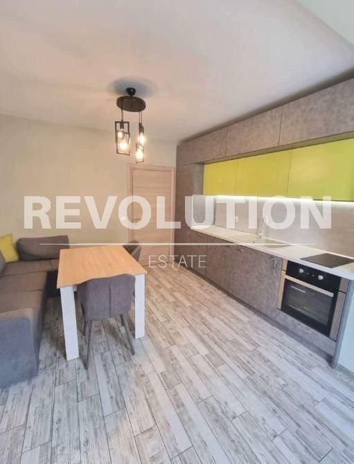 Дава се под наем Двустаен апартамент в Варна, Виница - 40 кв.м за 348.84 € - Снимка #2