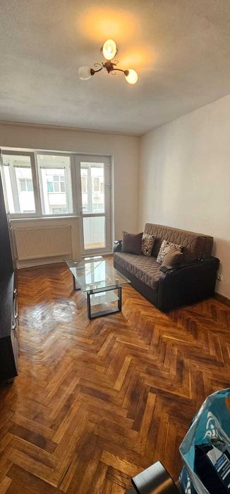 Apartament 3 camere, decomandat, 70 mp, zona Nicolae Balcescu