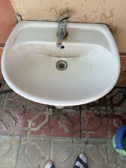 Раковина для ванны/Hanmom uchun lavabo