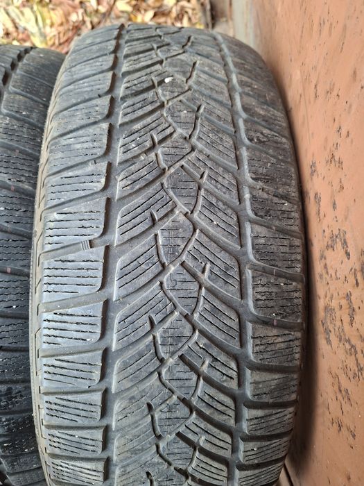 Продам шины 235/55/19  фильда