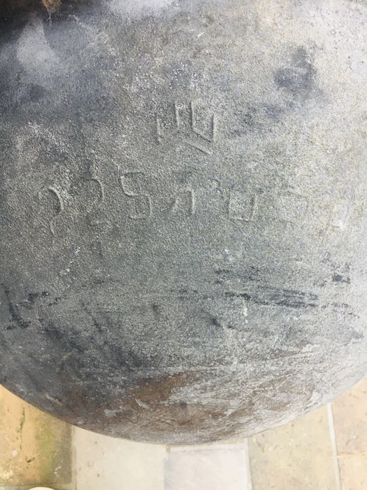 Продам два фирменных казана и очаг для охоты, дачи, дома MADE IN SSSR