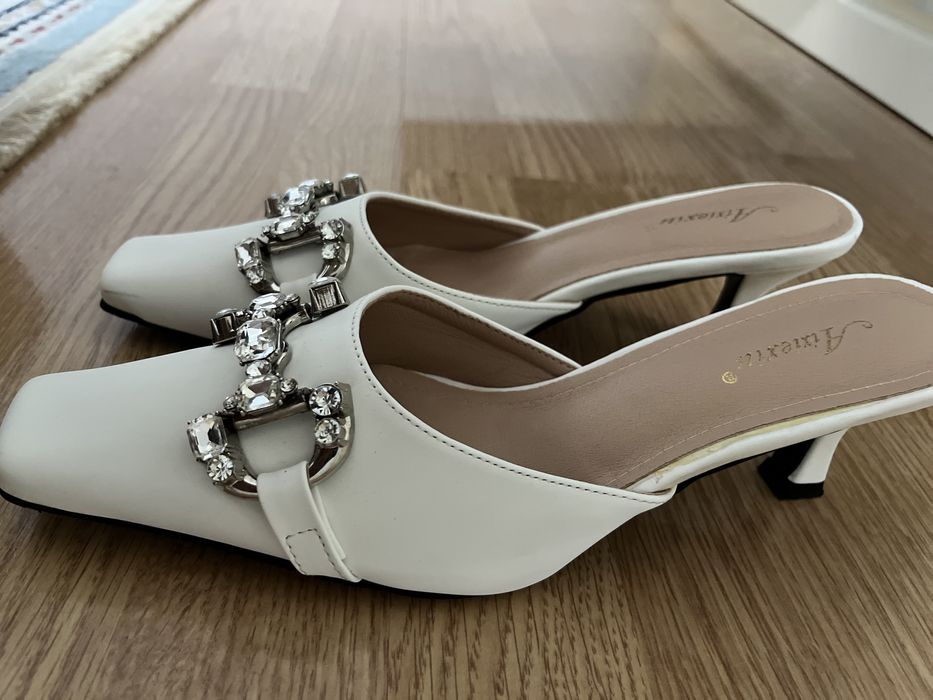 красивое мюли продается