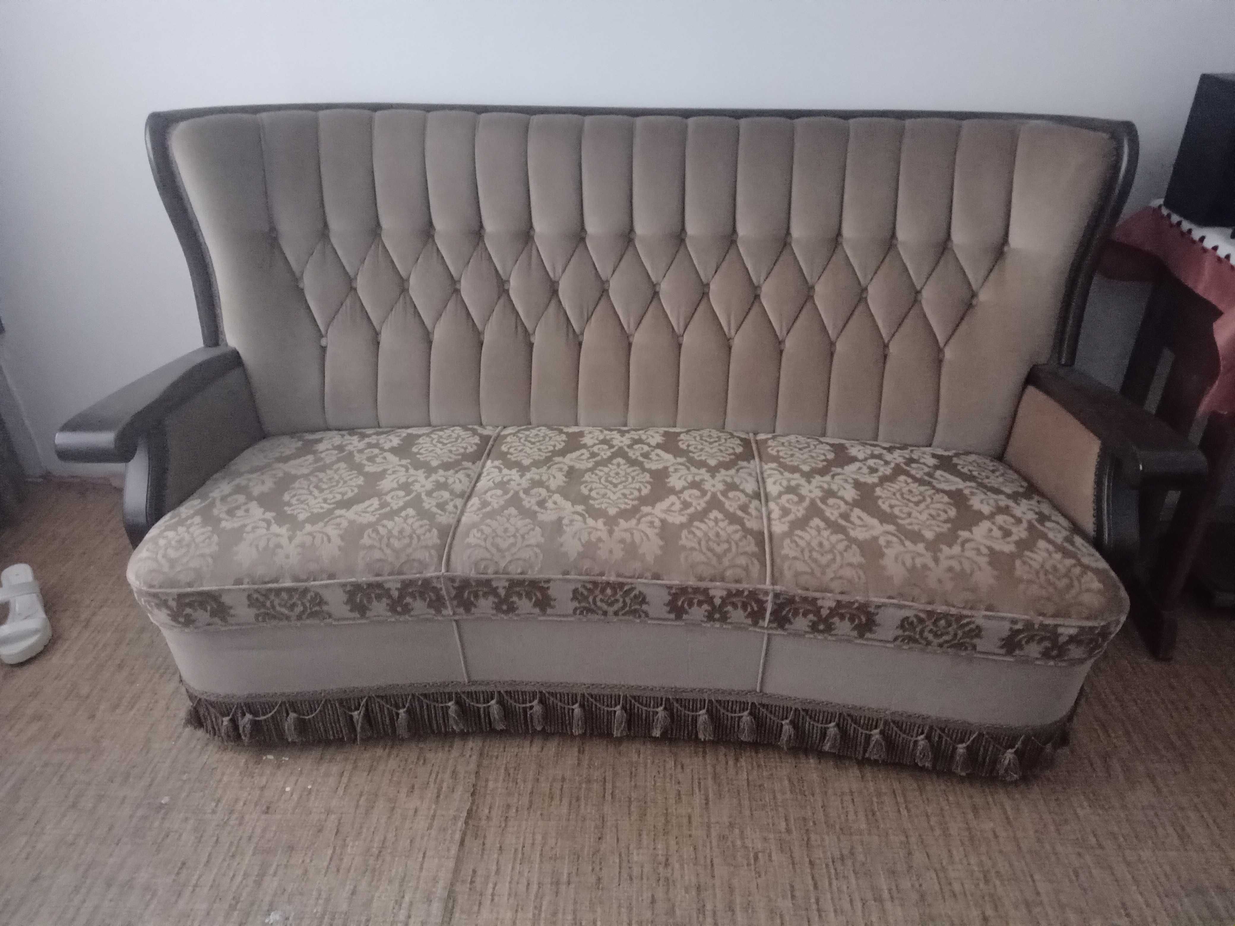 Запазена холандска холна гарнитура гр. Пловдив Южен • OLX.bg