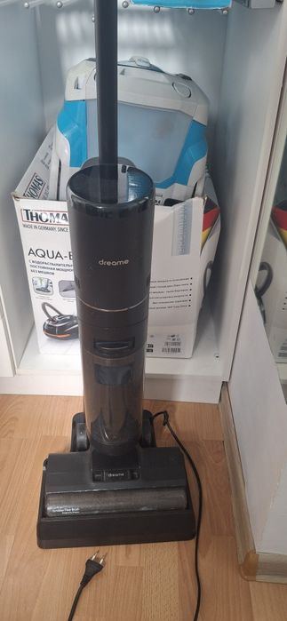 Моющий пылесос Dreame