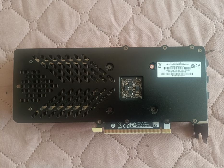 Геймърски компютър i9-9900KF