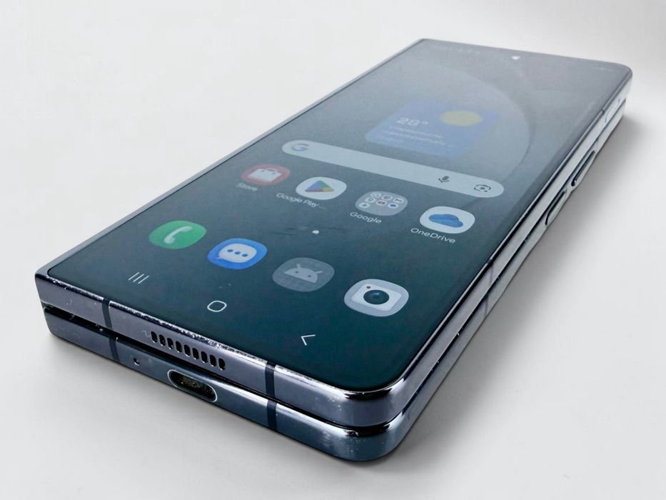 Samsung Galaxy Z Fold 5 5G 512GB 12RAM Black Гаранция!