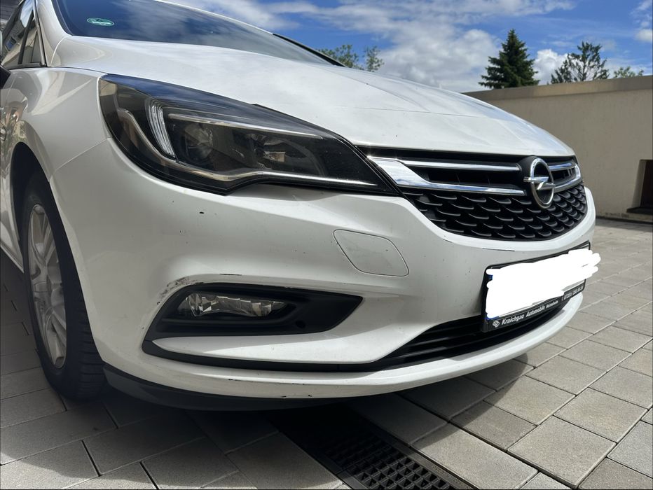Opel Astra sports Touer 2016