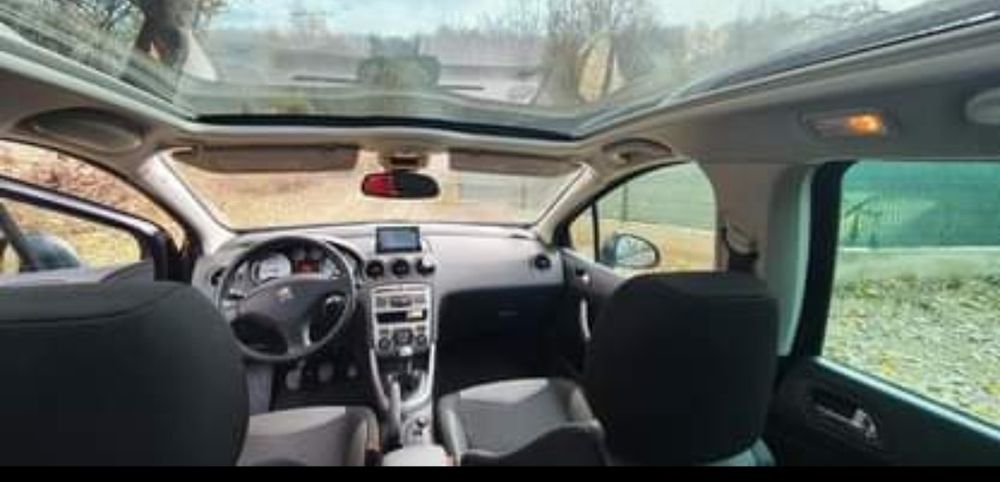 Peugeot 308 SW din 2012