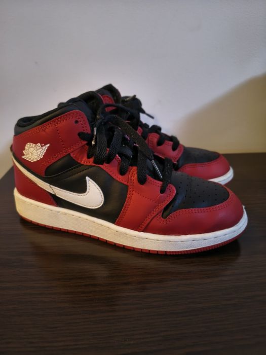Nike Air Jordan 1 Mid (GS)