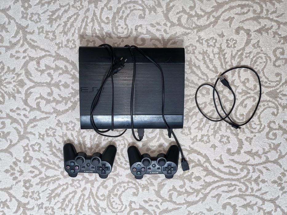 Продаётся ps3 super slim