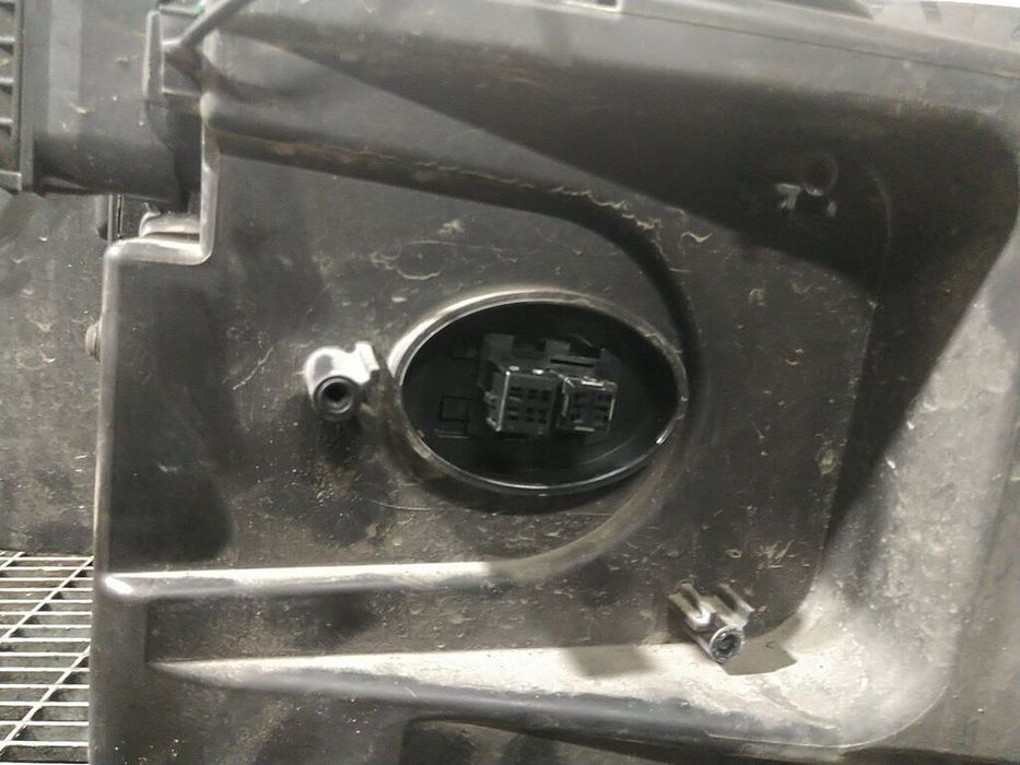 Far Stanga BMW X5 F15 2013 - 2018 SUV 4 Usi (1268) Xenon