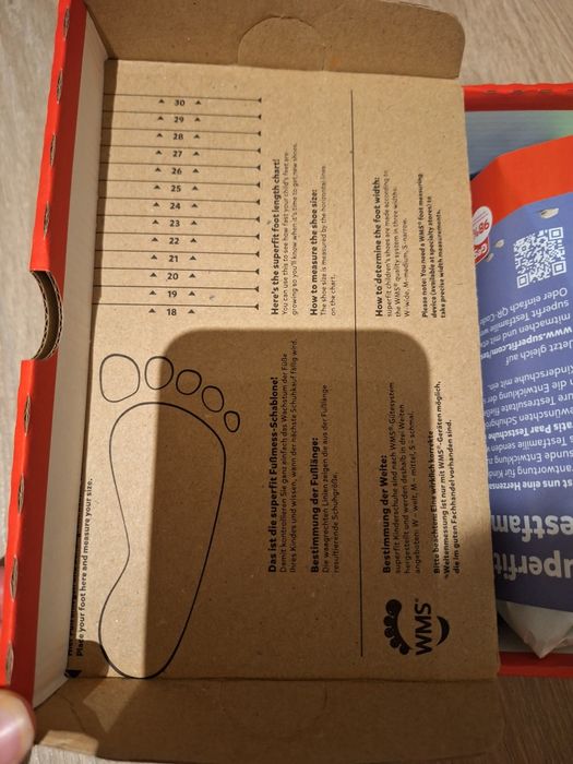 Superfit оригинални 27 номер - пантофи за градина