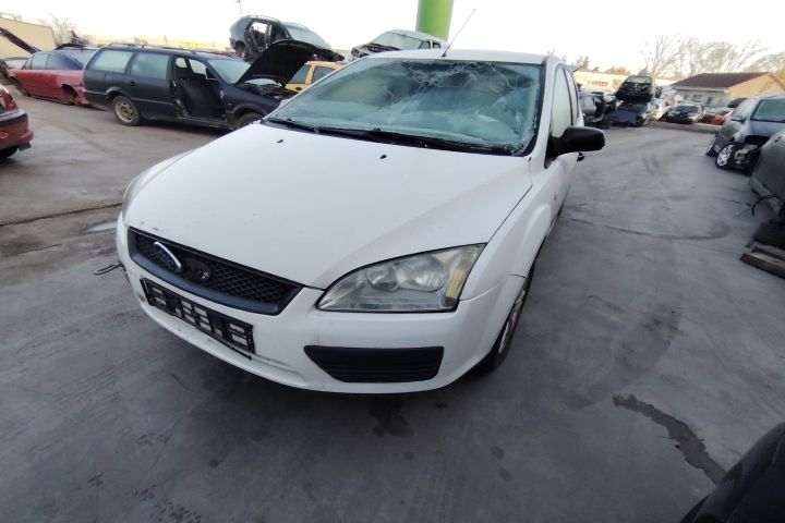 Lampa / Tripla stop stanga pe aripa Ford Focus 2005