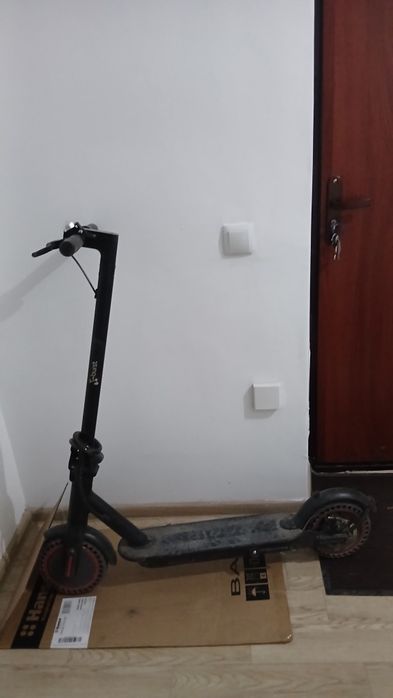 Продам электросамокат