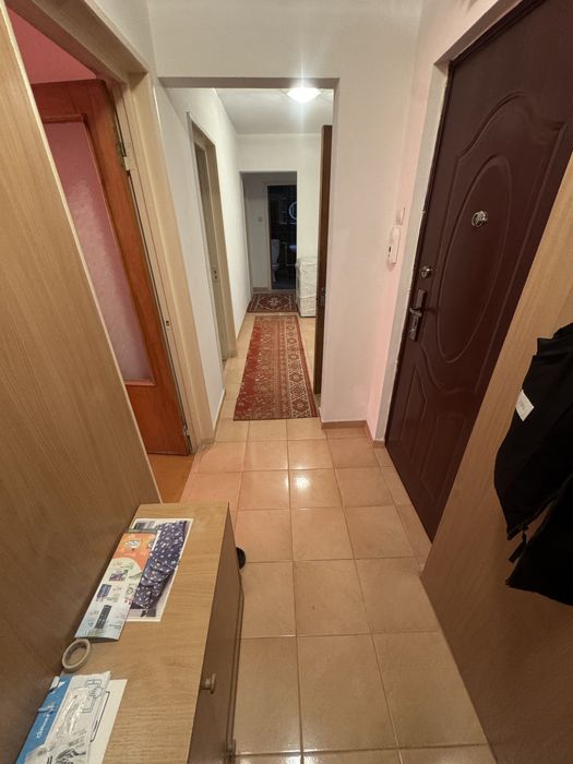 Apartament 3 camere - decomandat
