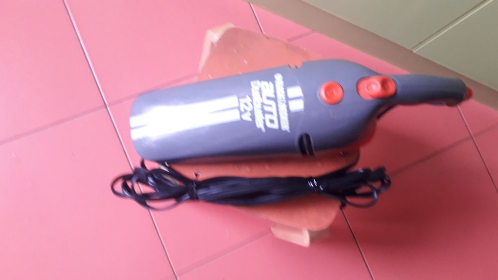 Aspirator pentru mașină