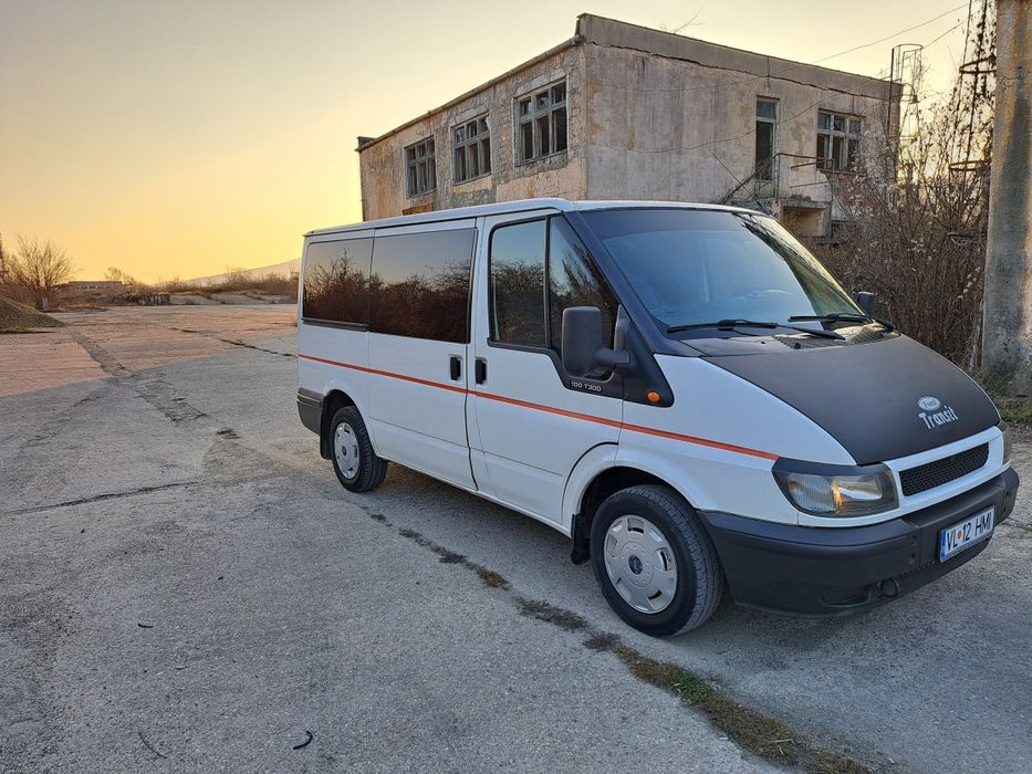 De vânzare ford transit 8x1