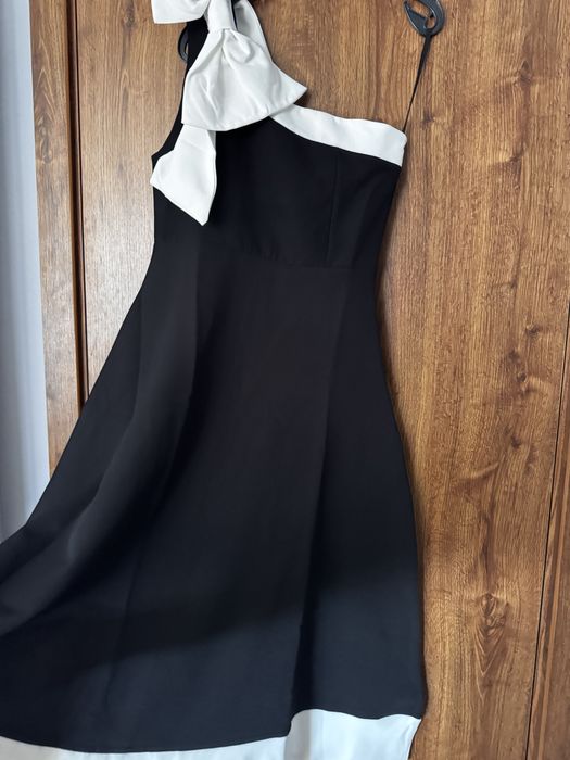 Нова дамска рокля