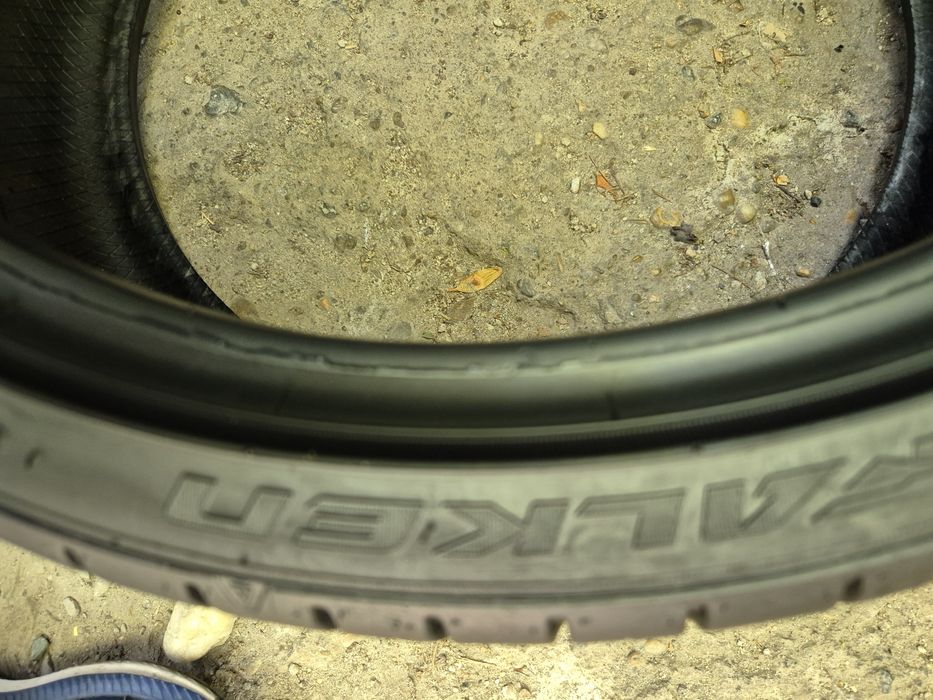 255 30 19 Anvelope de vară Falken