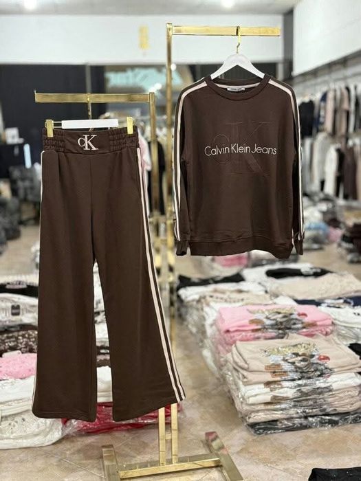 Дамски спортен екип CK
