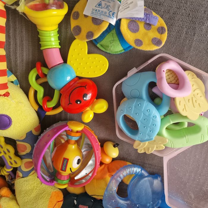 Детские развивающие игрушки