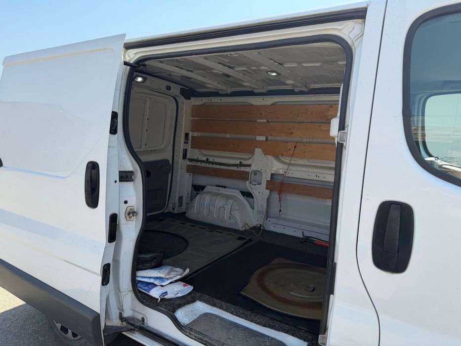 OPEL VIVARO 2.0 CDTI | Dubă marfă | Întreținută | Preț negociabil