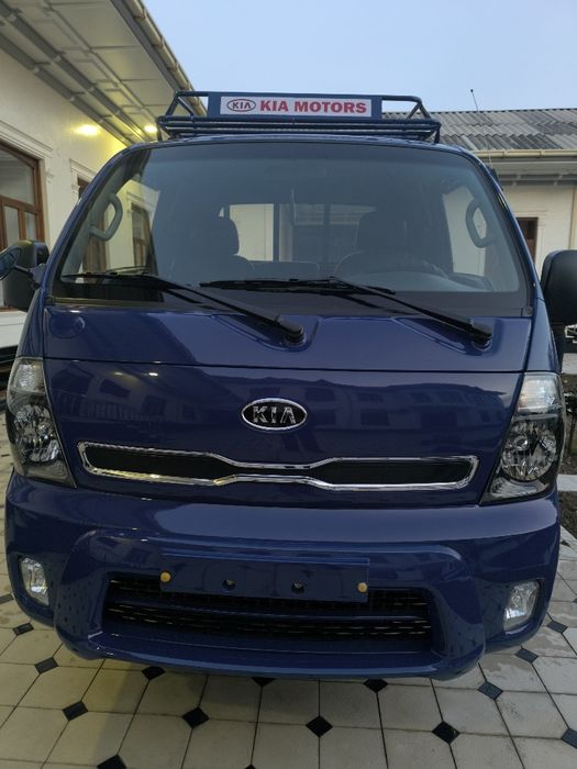 2012йил 1.200лик Киа бонго идеал состаянада сотилади.