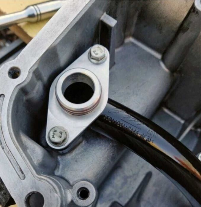 Маслено уплатнение Opel 2.0 дизел