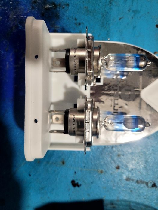 Лампочки н 4 для авто