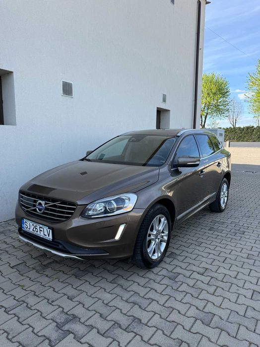 Volvo XC60 D5 2.4 .163 CP,Full Assist,Piele,Camera!
