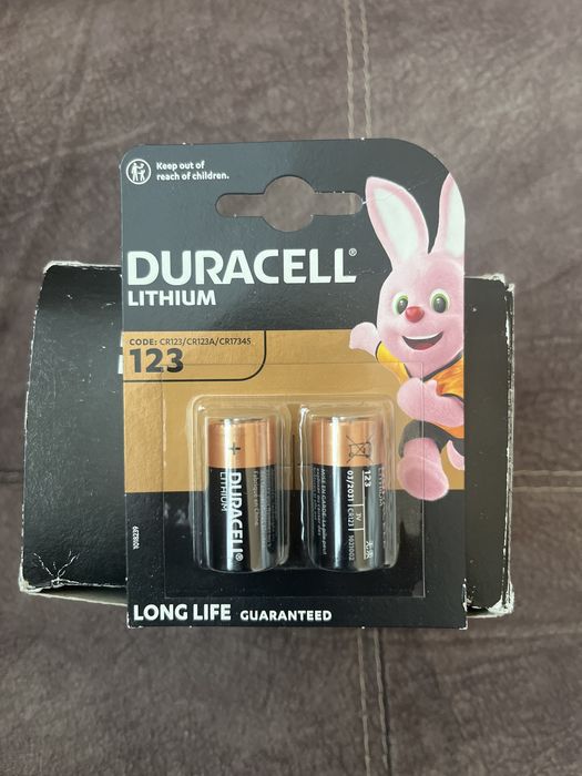 Батарейка Duracell CR123A