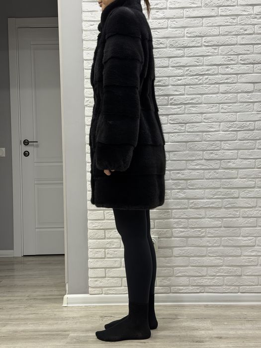 Пушистая норковая шуба