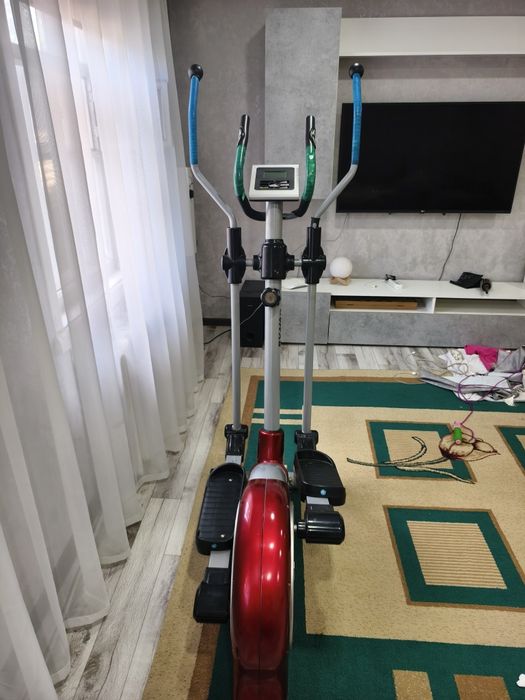 Тренажер эллиптический