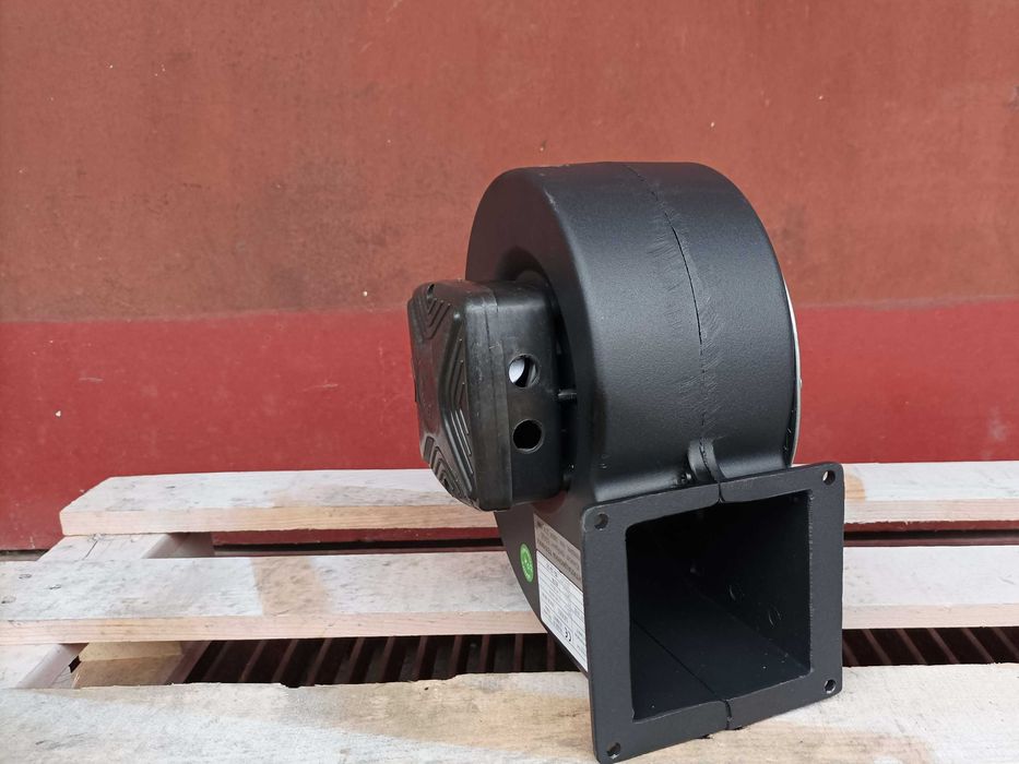 Алуминиев нагнетателен вентилатор 540 m3/h, 140-60