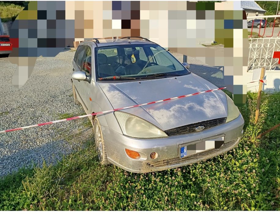 FORD Focus 2000 — imagine 4