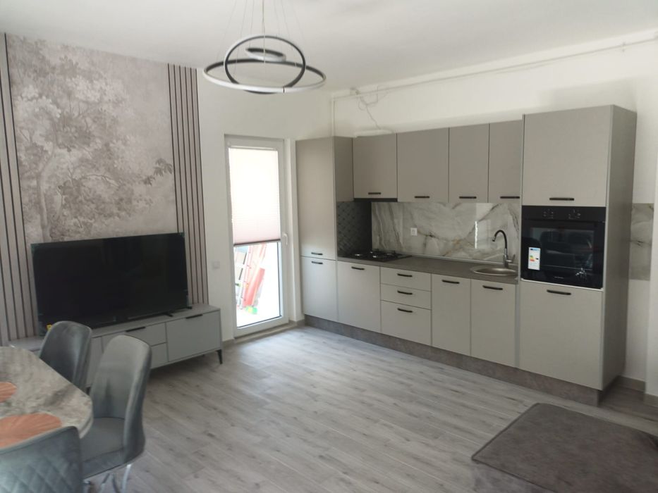 Apartament nou, luminos și modern